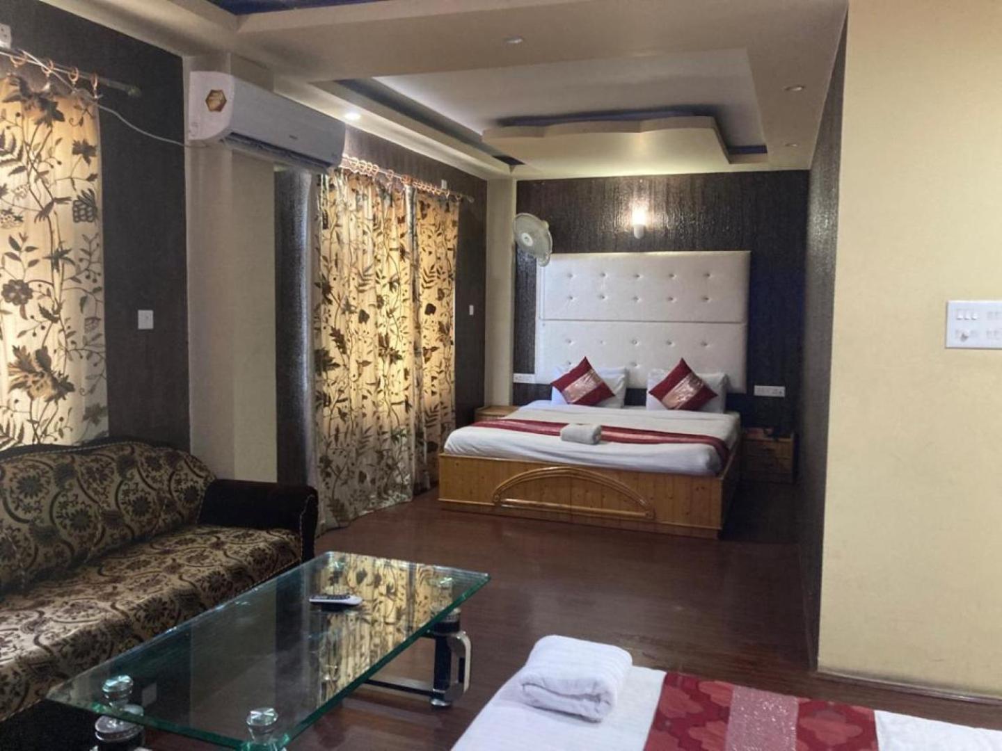 Hotel Shefaf Durgjan المظهر الخارجي الصورة