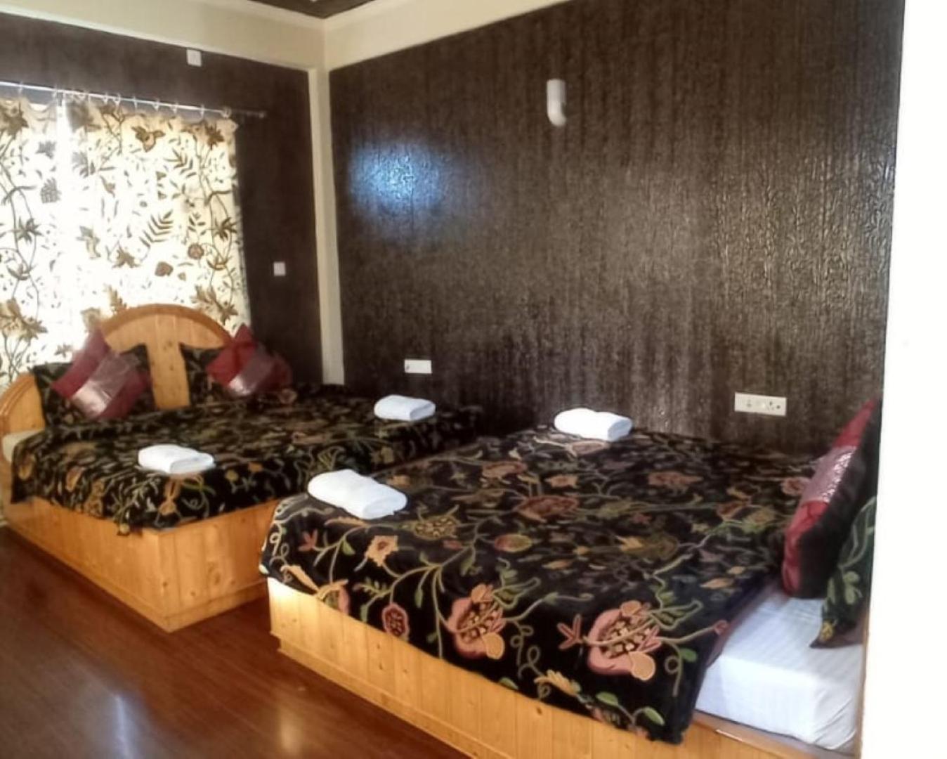 Hotel Shefaf Durgjan المظهر الخارجي الصورة