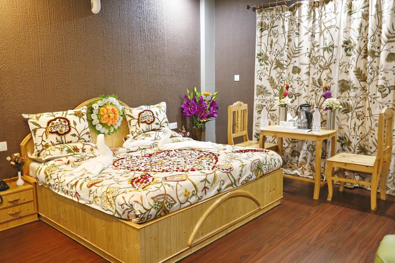 Hotel Shefaf Durgjan المظهر الخارجي الصورة