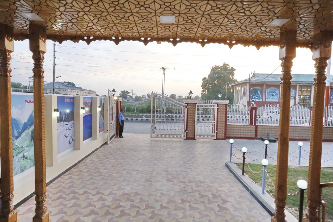 Hotel Shefaf Durgjan المظهر الخارجي الصورة